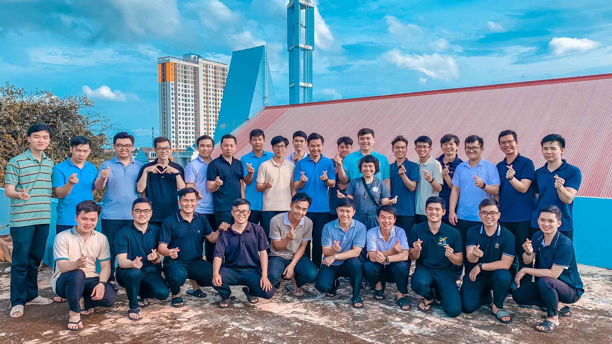 Lớp tiếng anh cho các giáo phận